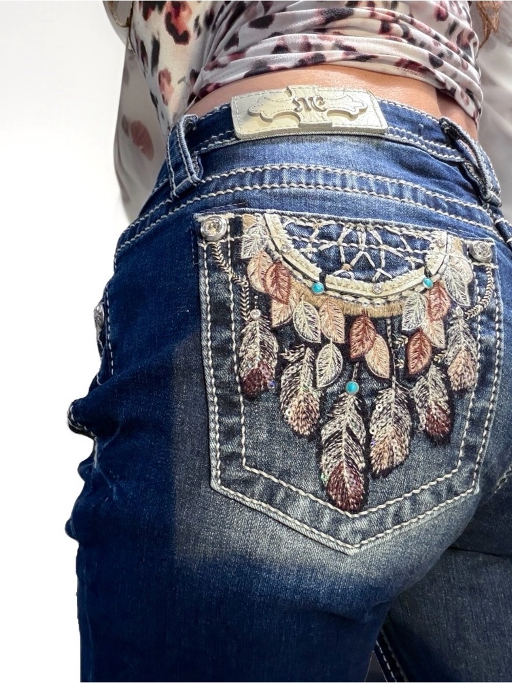 Womens Miss Me Jeans Size 29 Mid Rise Boot Dreamcatcher Y2k Rhinestone Blue - Picture 3 of 12
